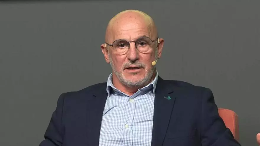 De la Fuente: "Lamine y Nico van a estar, si Dios quiere"