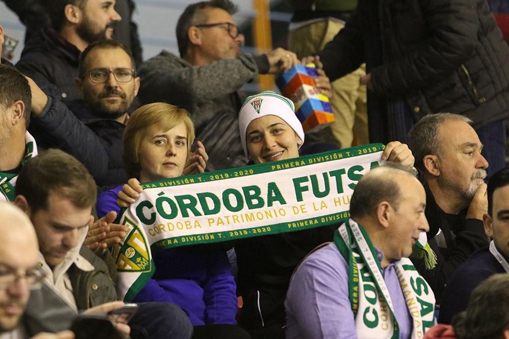 Imágenes del partido Córdoba Patrimonio-Levante, de Fútbol Sala