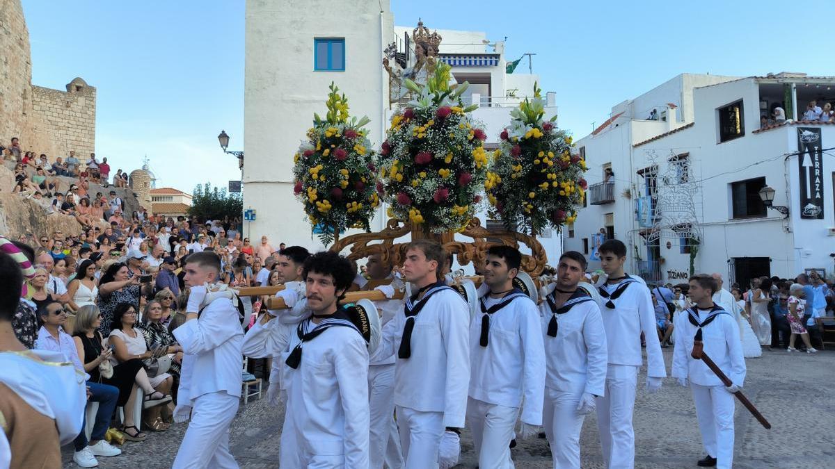 Les tradicions culturals de les festes grans de Peñíscola.