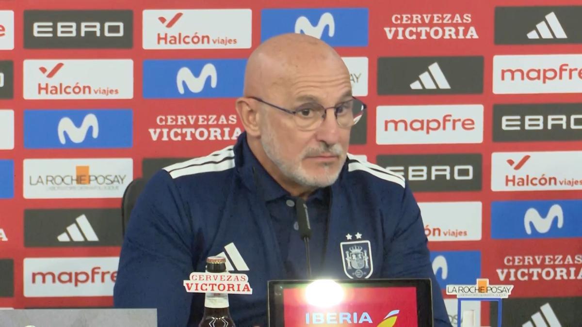 De la Fuente: "Me haría muchísima ilusión ganar el Balón de Oro"