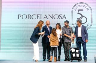 Porcelanosa inicia su 50 aniversario con un evento para sus trabajadores y familias