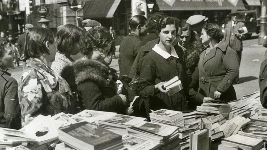 Díada de Sant Jordi en 1936, en Barcelona.