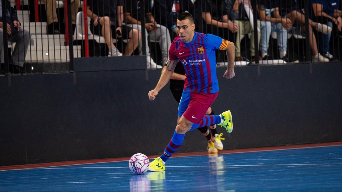 Sergio Lozano en un partido de esta temporada
