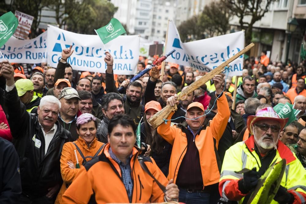 Han salido a la calle bajo el lema "sí a la caza, por un medio rural sostenible".