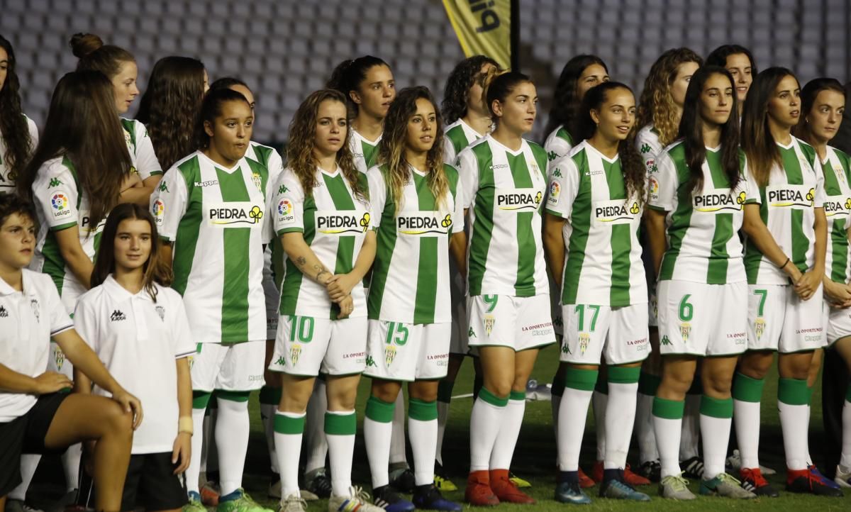 El Córdoba femenino se presenta oficialmente en El Arcángel