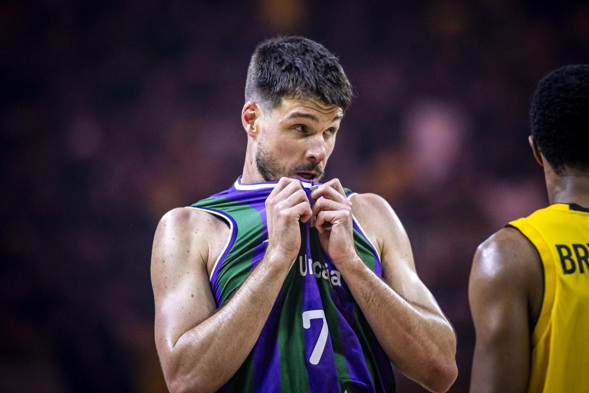 Final Four de la BCL 2025: semifinal AEK - Unicaja