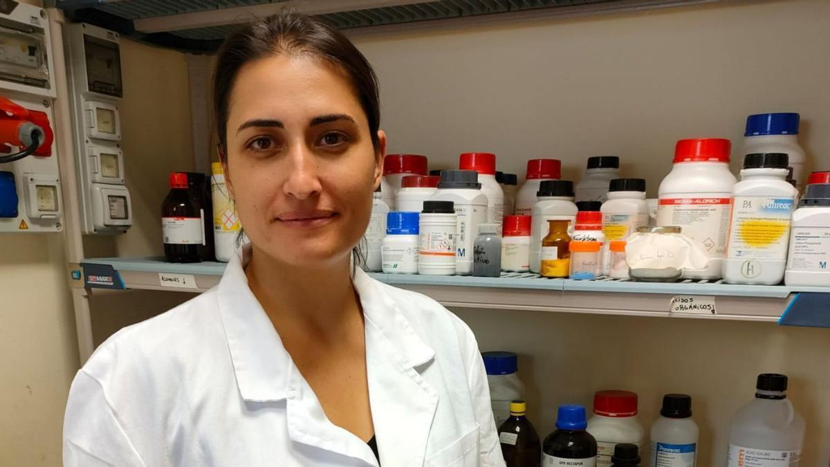 La investigadora de la ULPGC, Zaida Ortega, en el laboratorio. | | LP/DLP
