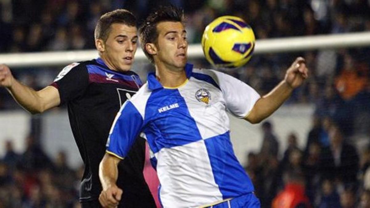 Manu Lanzarote, en un Sabadell-Huesca.