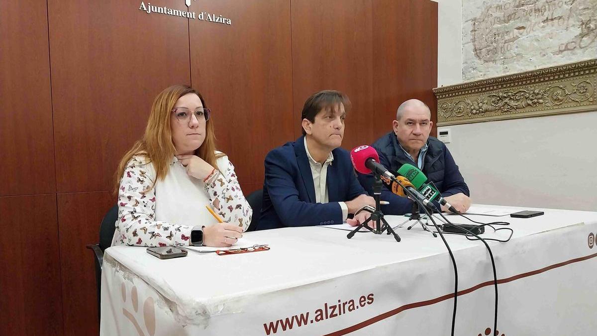 20250127 101125 okokGemma Alós, Alfons Domínguez y Enrique Montalvá, esta lunes, en su comparecencia conjunta.