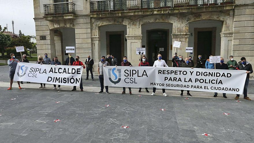 El sindicato policial SIPLA retoma las protestas ante la Casa Consistorial