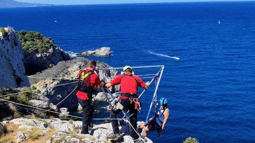 Els efectius dels Grae en el rescat del cap de la Barra de l&#039;Estartit