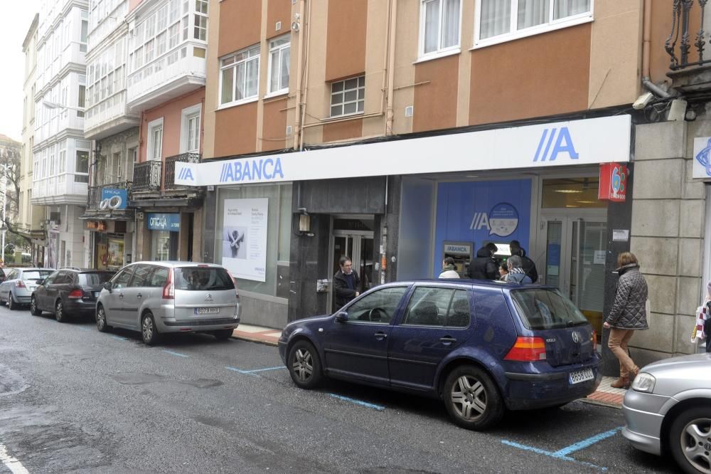 Atraco en una oficina de Abanca en A Coruña