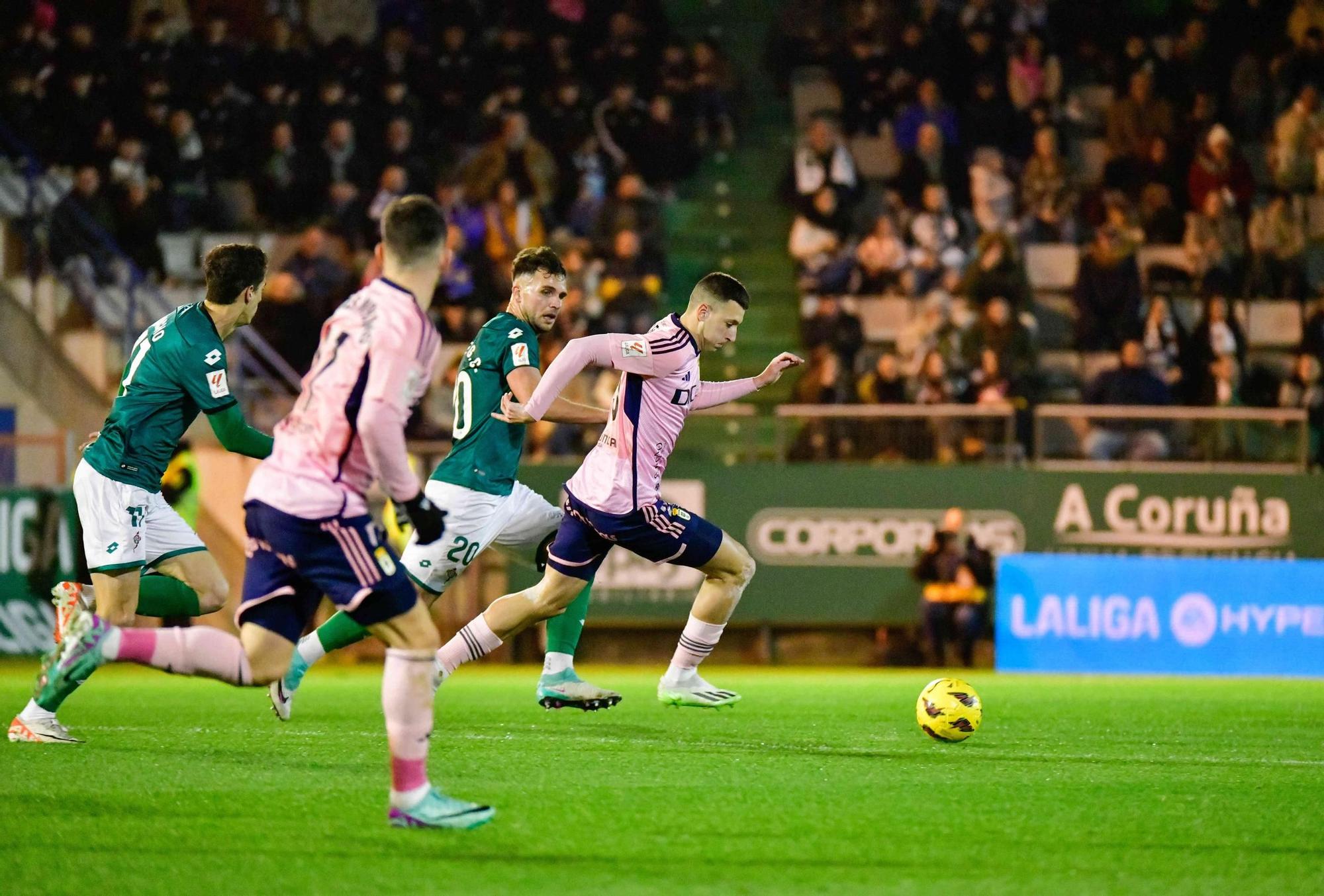 EN IMÁGENES: El Racing de Ferrol - Real Oviedo, con gran presencia de afición oviedista