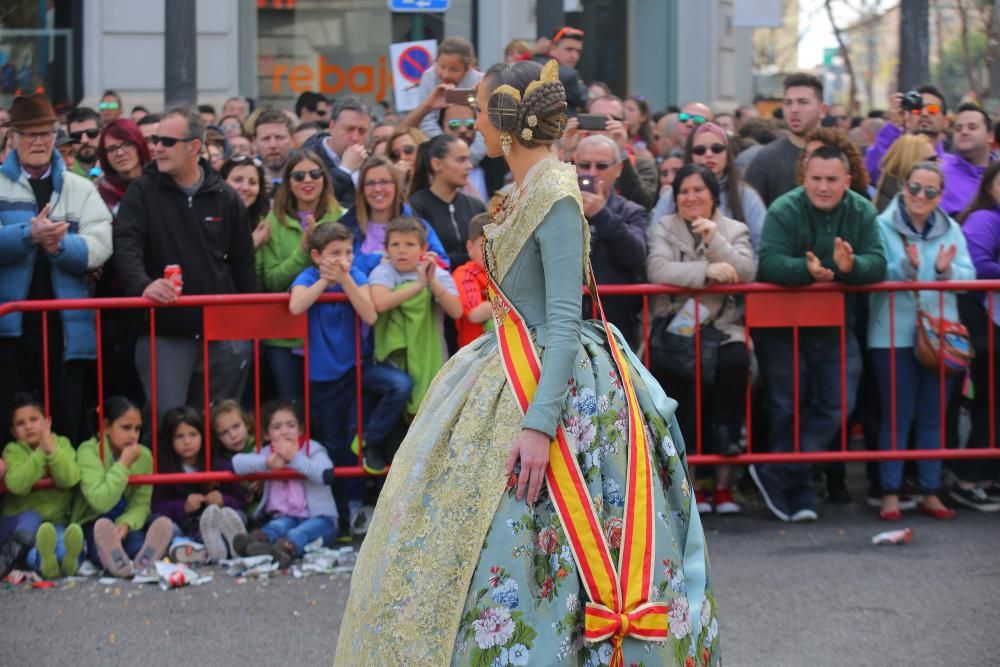 Búscate en la mascletà del 5 de marzo