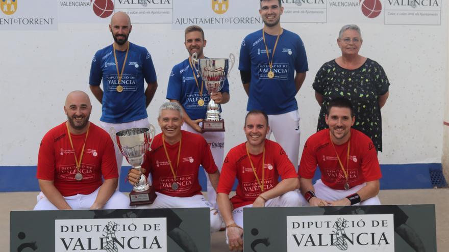 El trinquet de Torrent acogió las ocho finales del 9º Trofeo de Verano de escala i corda de pilota