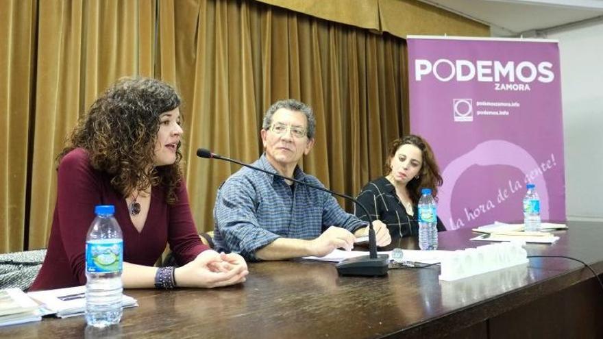 Castañón tacha de &quot;irresponsable&quot; a Catalá por relacionar a Podemos con ETA