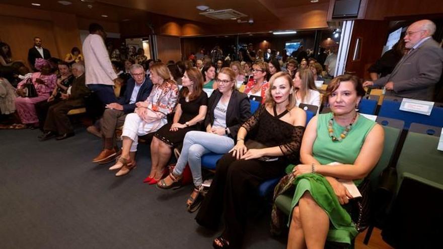 Pepe Naranjo dibuja la sonrisa de África