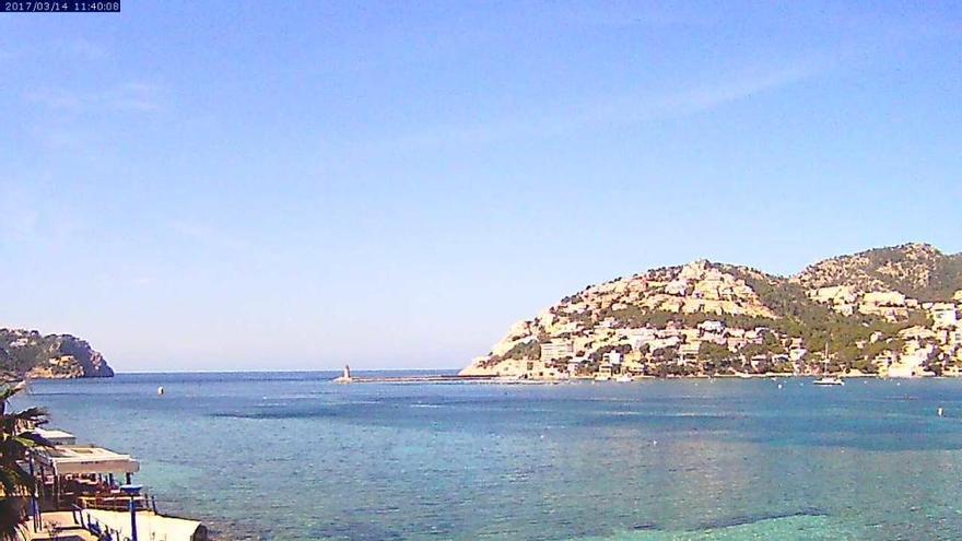 Blauer Himmel in Port d&#039;Andratx am Dienstagmittag (14.3.).