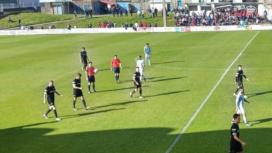 Imagen del partido del Celta B y el Racing de Ferrol. // @Rccelta_oficial