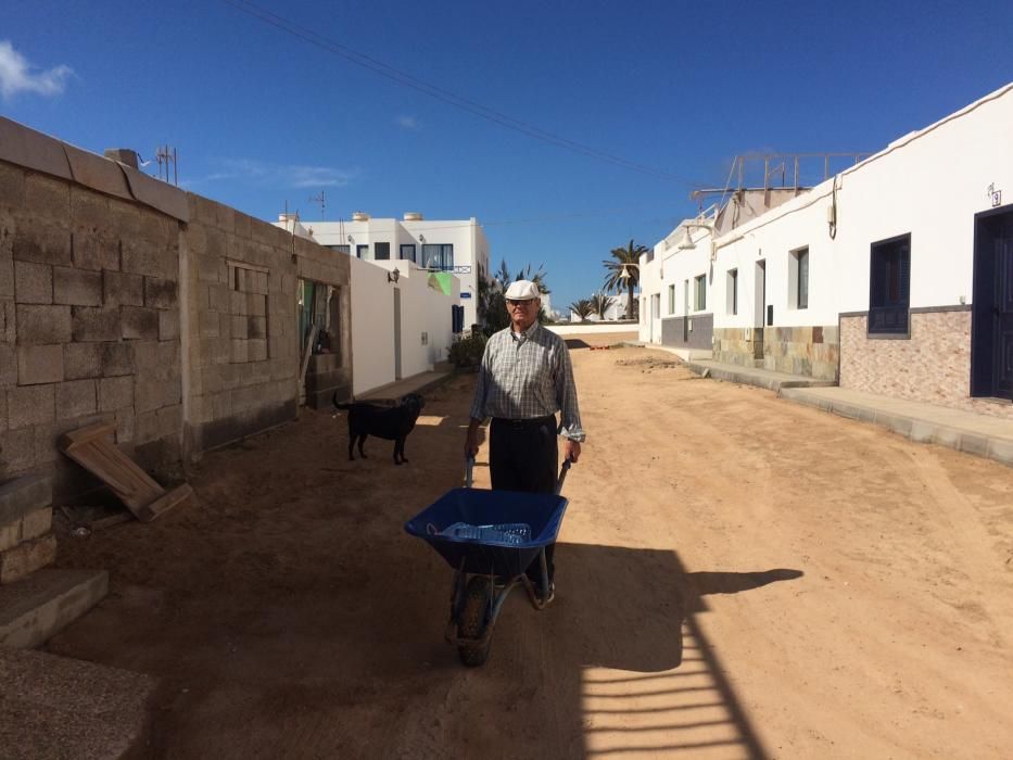 Paro histórico de los 'jeep safari' en La Graciosa