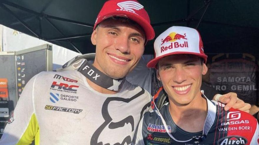 RUBÉN FERNANDEZ (I), TERCERO, Y JORGE PRADO, SEGUNDO, SE SUBEN JUNTOS AL PODIO POR PRIMERA VEZ EN UNA PRUEBA DE LA CATERORIA REINA DE MOTOCROSS, EN INDONESIA.