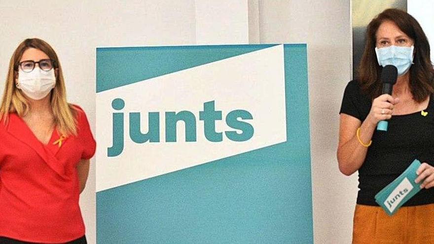 Elsa Artadi i Marta Madrenas, presentant el nou logotip de JxCat