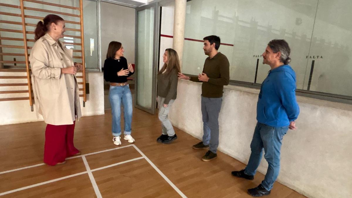 Visita a las instalaciones del colegio Germans Ochando.