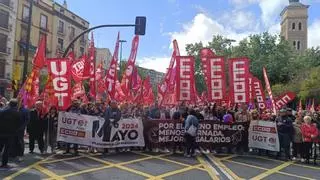 Manifestación del 1 de mayo en Zaragoza, en directo |  Los trabajadores toman las calles para reivindicar sus derechos