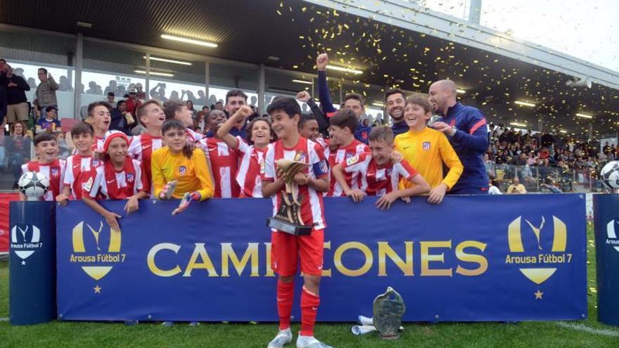 El Atlético gana el Arousa Fútbol 7