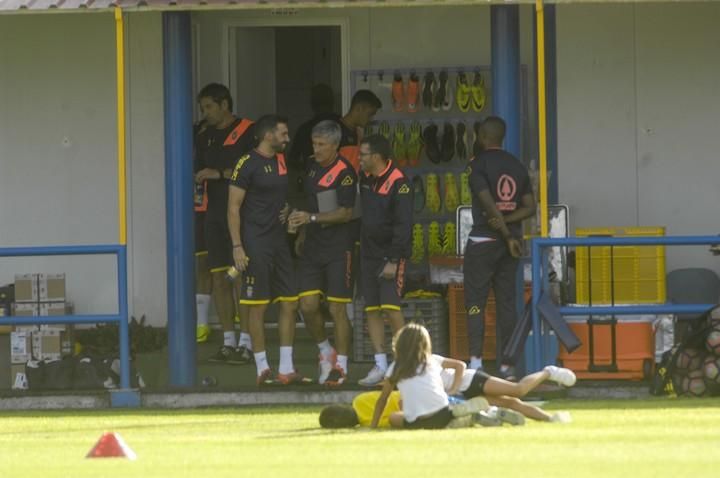 ENTRENAMIENTO DE LA UD LAS PALMAS