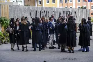 La huelga de los letrados de la administración de justicia suspende ya 409 juicios en Las Palmas