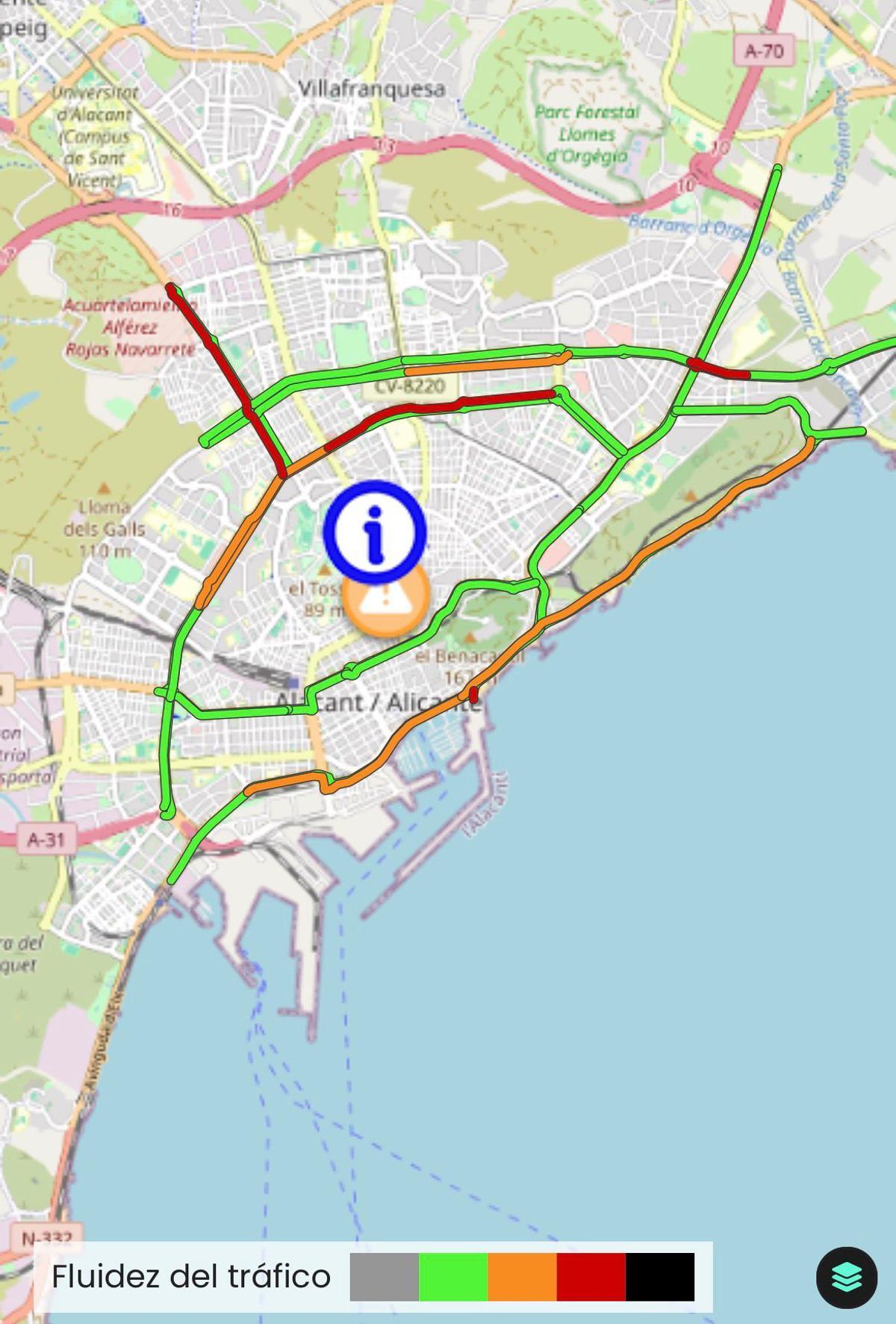 Atascos en Alicante en el primer día con cortes de tráfico por las Hogueras