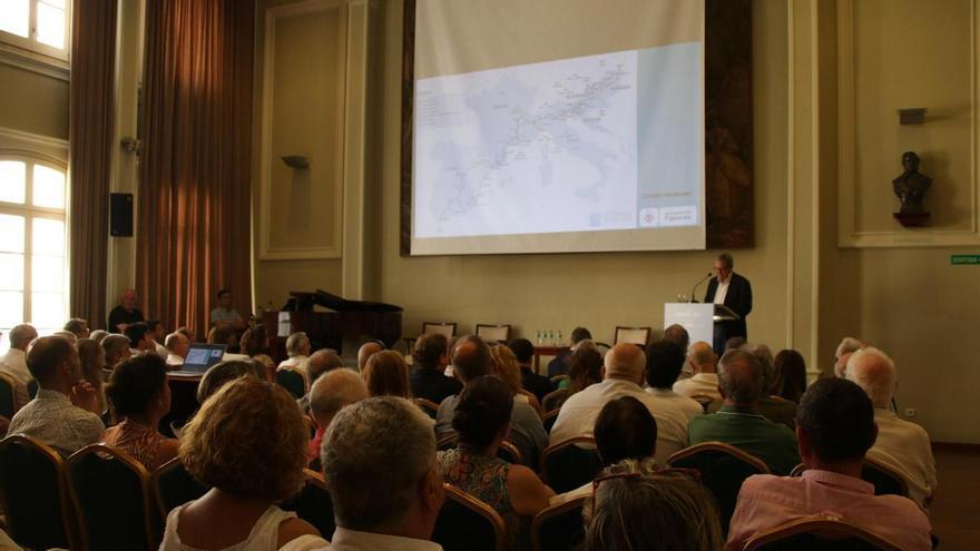 El món empresarial de l'Alt Empordà reclama aprofitar les dues línies ferroviàries i activar Vilamalla i Portbou