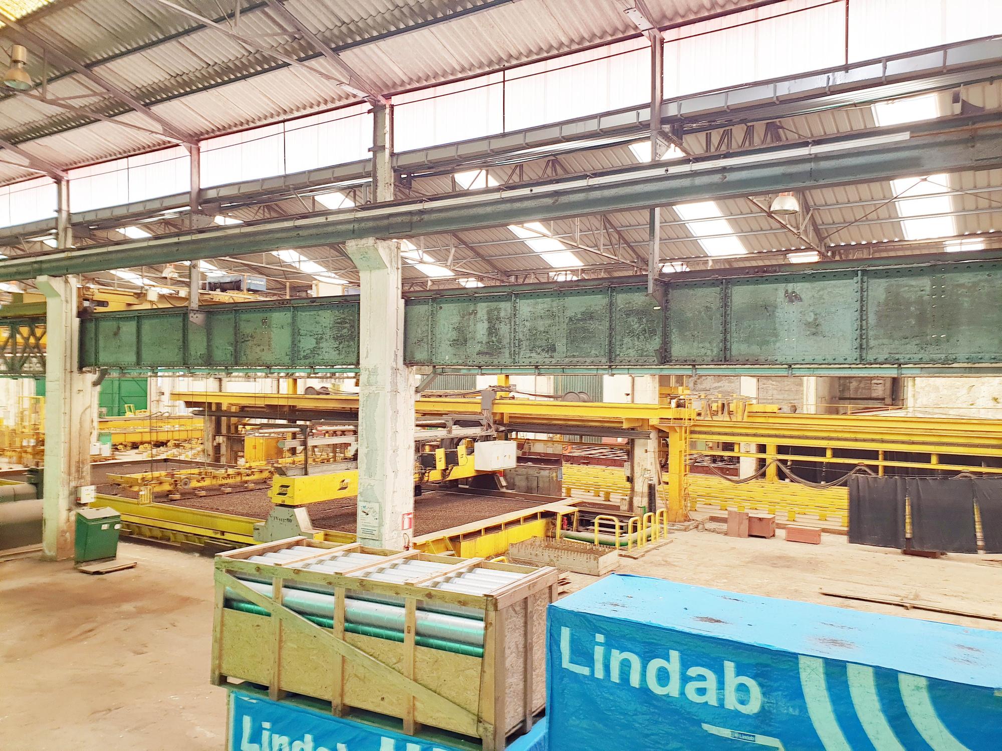 La nueva Vulcano negocia pedidos multimillonarios... con la concesión en el aire