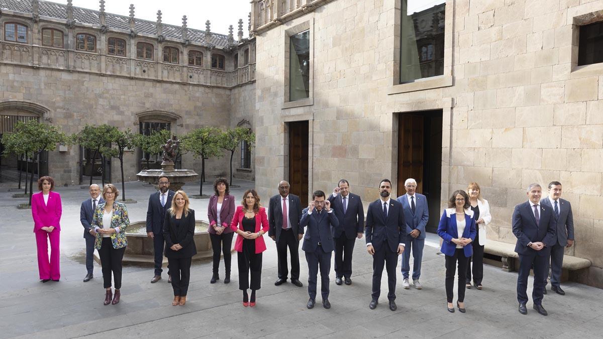 Los nuevos 'consellers' toman posesión en el Palau de la Generalitat