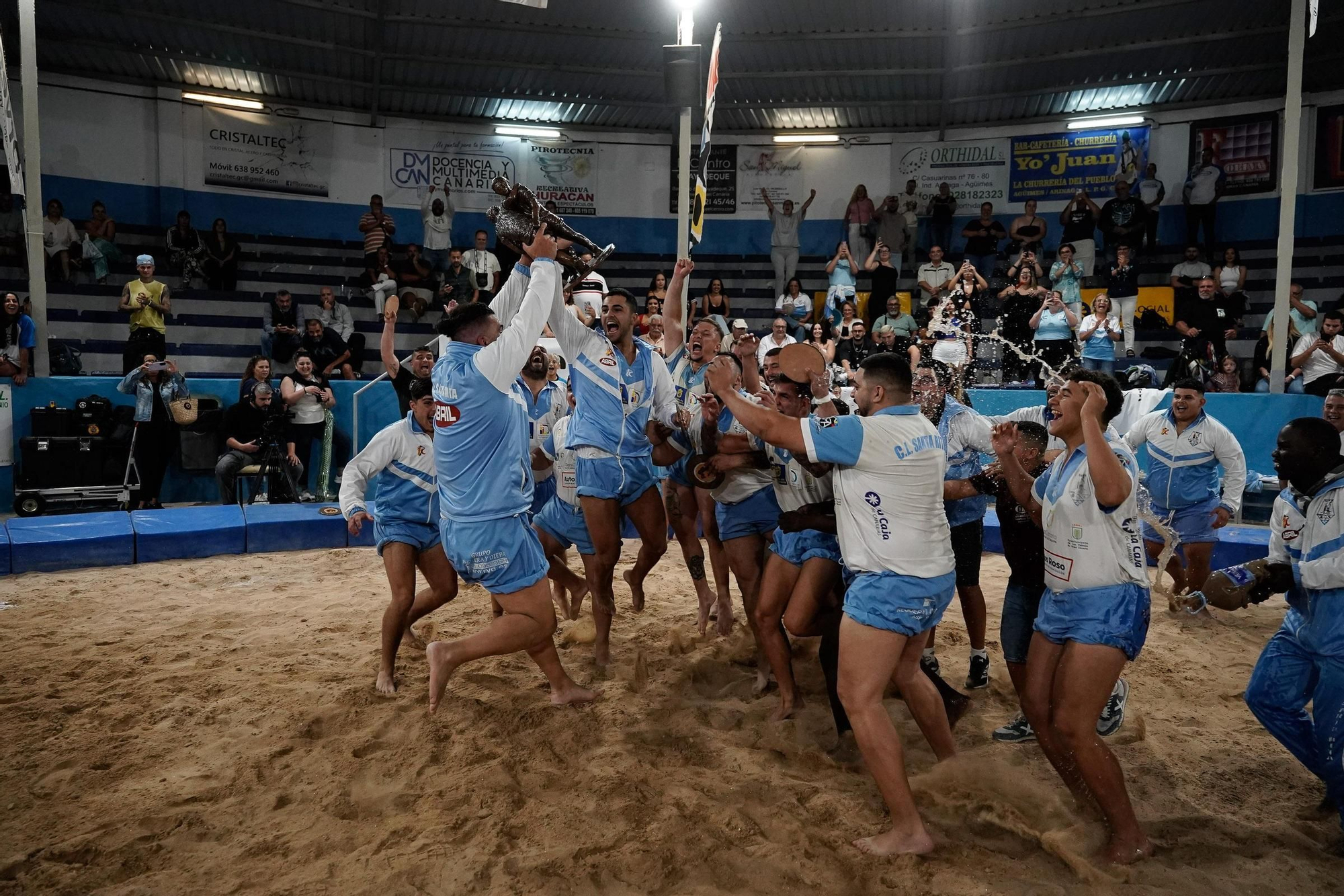 Final Torneo DIELCA de Lucha Corrida de Primera Categoría