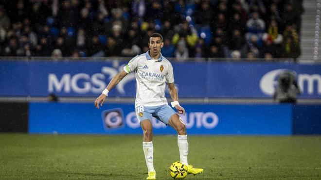 Por el pito del sereno: El Comité impone un partido de sanción al jugador del Real Zaragoza El Yamiq