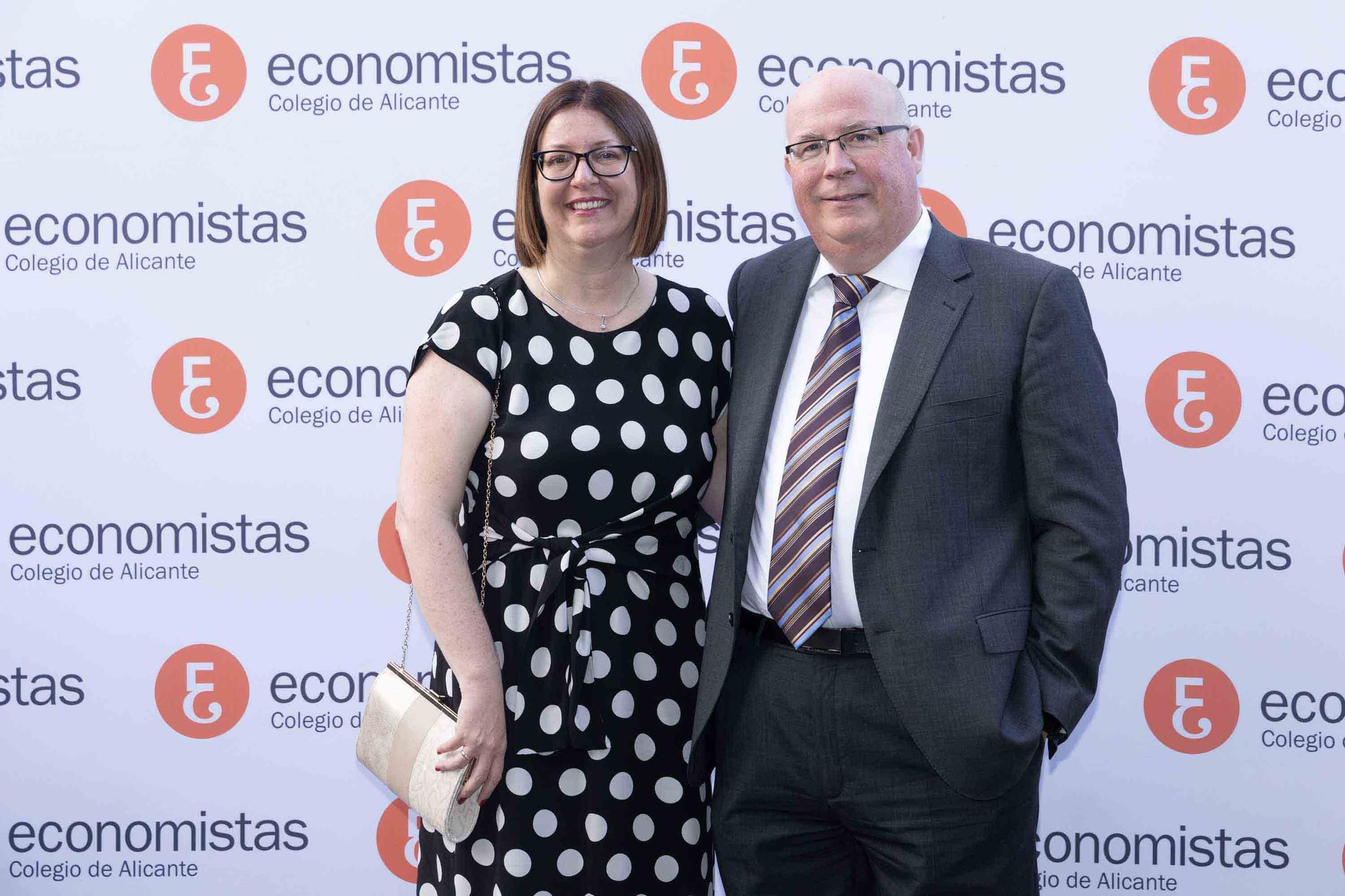 El Colegio de Economistas de Alicante celebra su cena anual en honor a su patrón