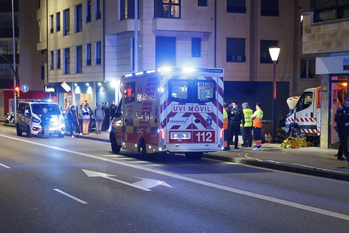 Brutal accidente de tráfico en Gijón con dos fallecidos