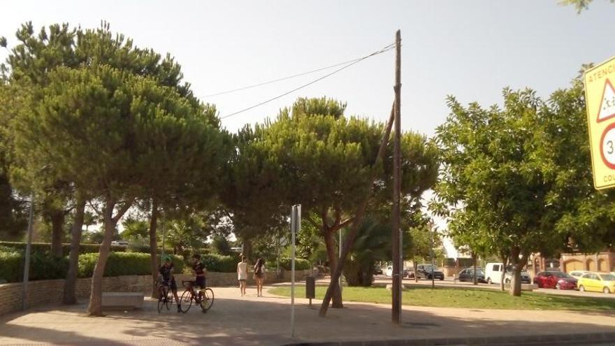 El parque surrealista del palitroque