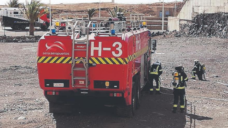 El aeropuerto Tenerife Sur realiza un simulacro de accidente con víctimas