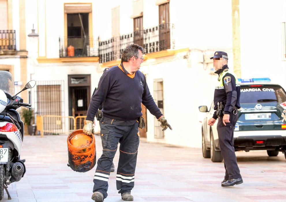 Incendia en Xàbia la casa familiar e intenta provo