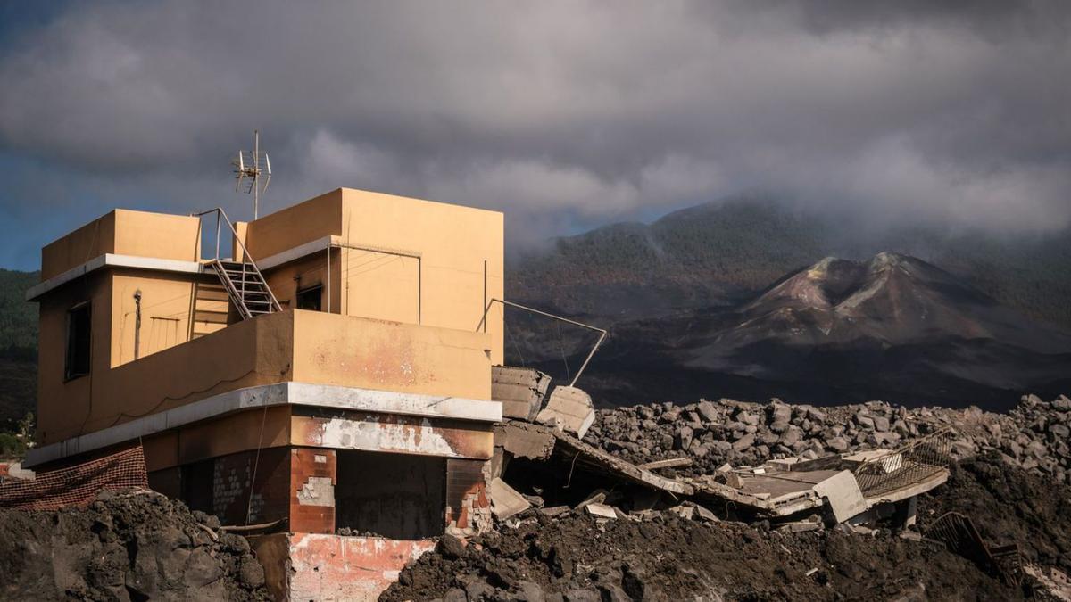 Vivienda afectada por la erupción del volcán Tajogaite.