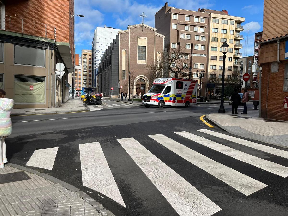 Ambulancia en el lugar de los hechos