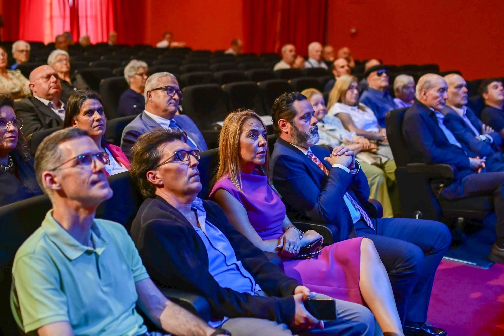 Homenaje a Don Pedro González Sosa y reconocimiento al nuevo cronista oficial