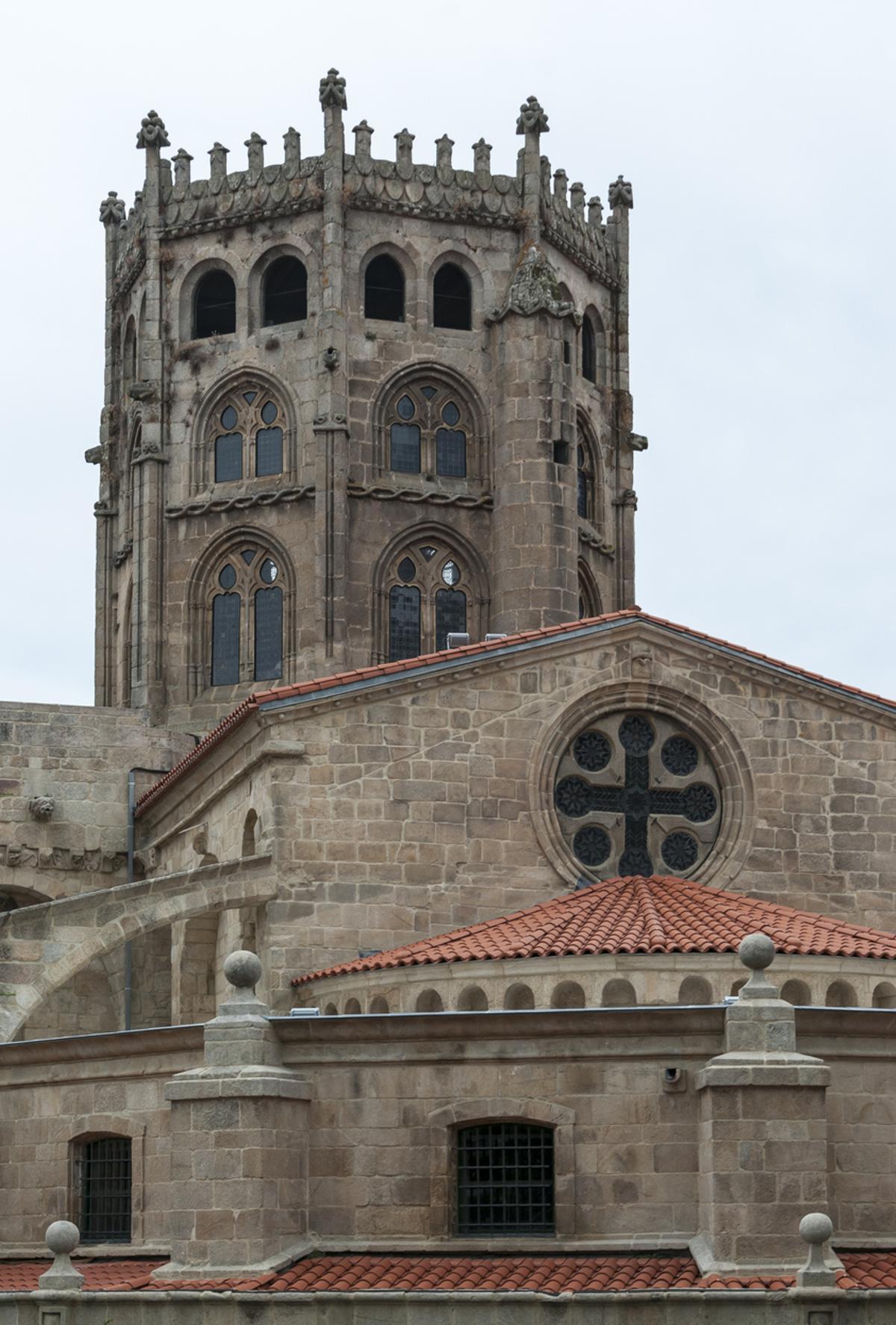 La catedral medieval de Ourense