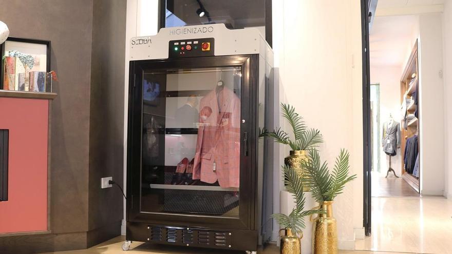 Seliba presenta una cabina de higienización para prendas de vestir