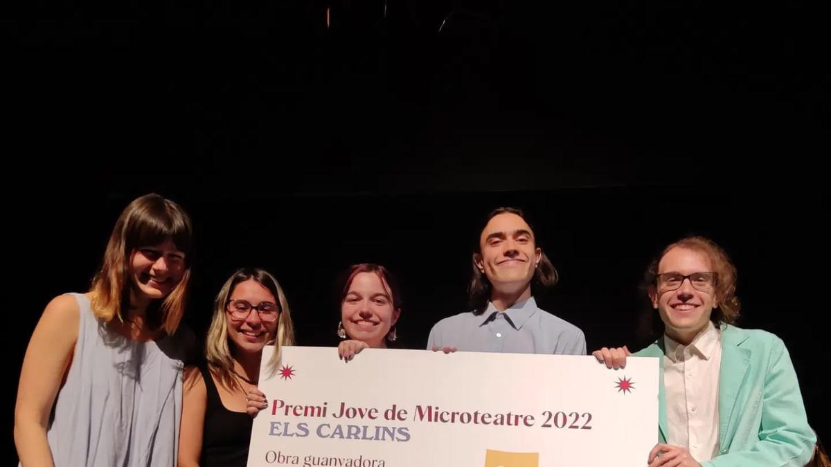 Natàlia, Yaiza Armesto, Clara Ribot, Naia Valdívia i Ran Valdívia van ser guanyadors del Premi Jove de microteatre 2022
