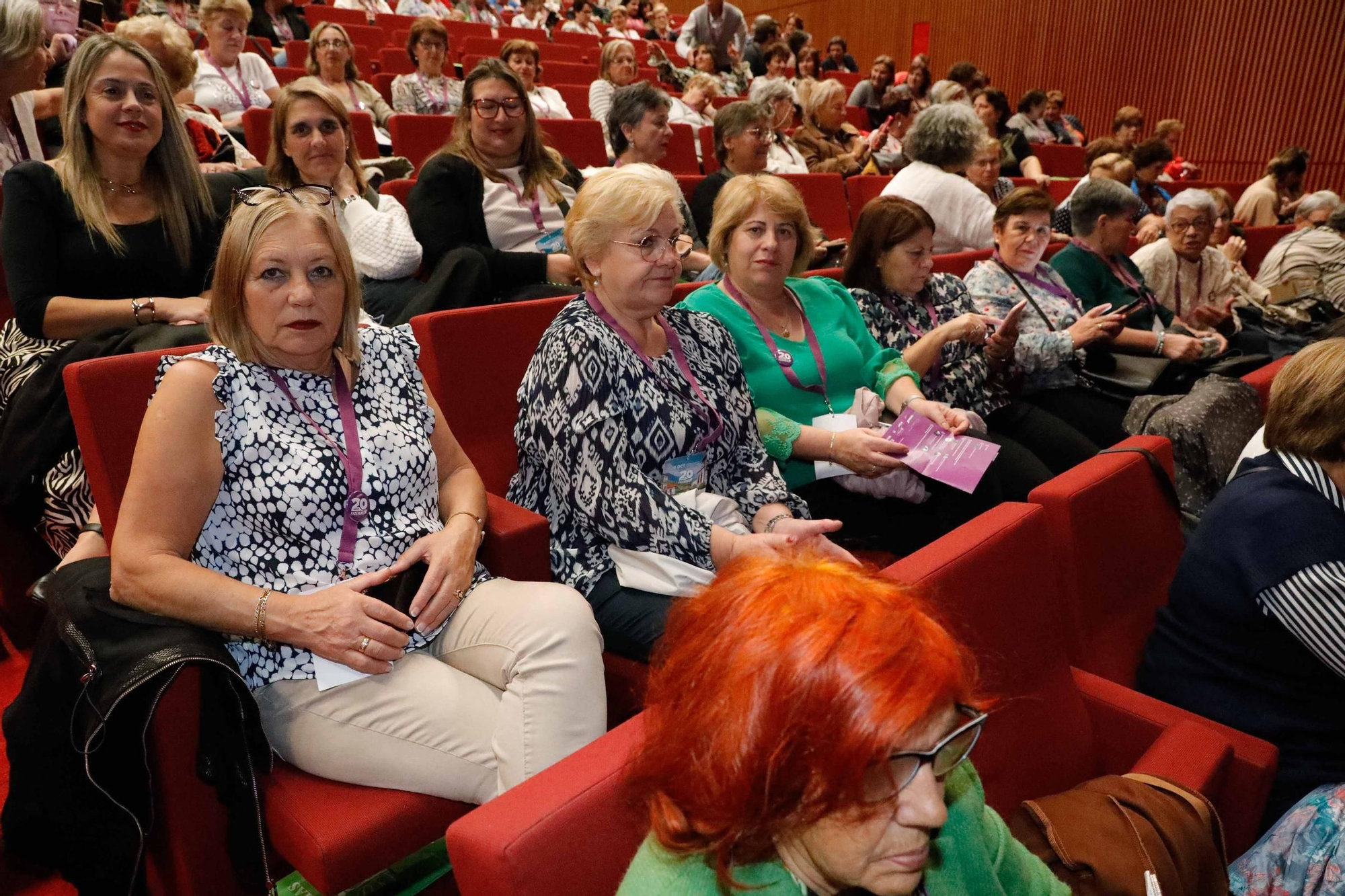 La Federación de Asociaciones de Mujeres Rurales celebra su 20º aniversario en el Centro Niemeyer.