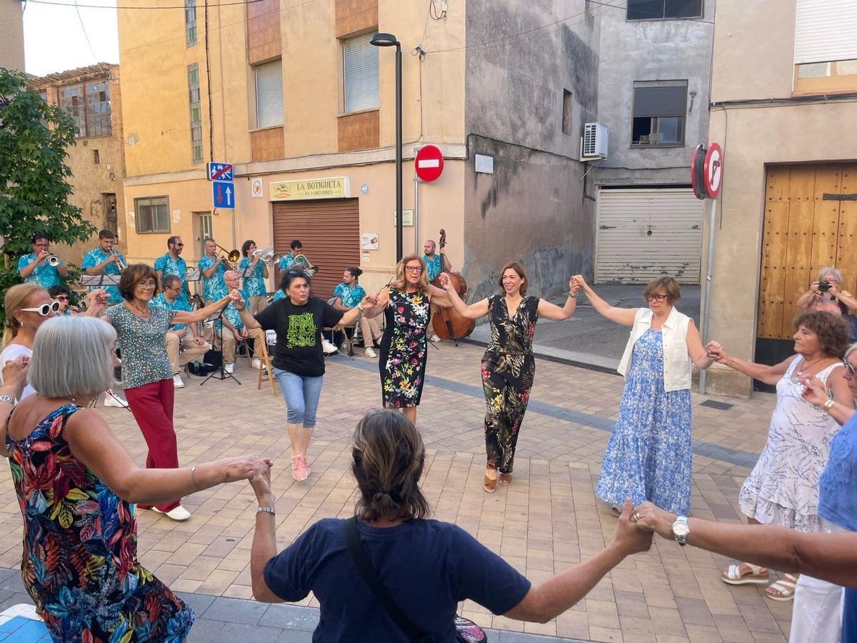 Ballada de sardanes a la Festa Major de Sant Salvador, l’any passat